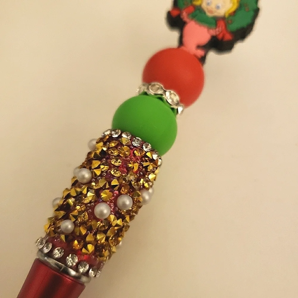 Handmade The Grinch Cindy Lou Who Beaded Silicone Focal Bead Rhinestone Pen